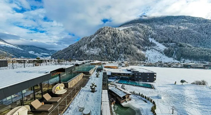 Alpine Luxury SPA Resort Schwarzenstein - Image 1