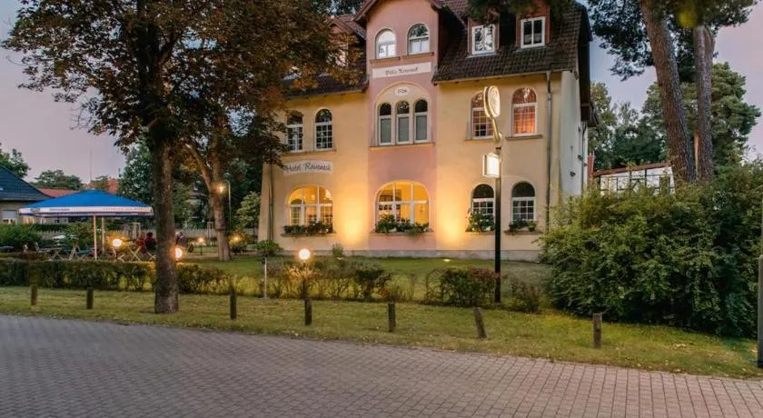 Hotel & Restaurant Raueneck - Image 1