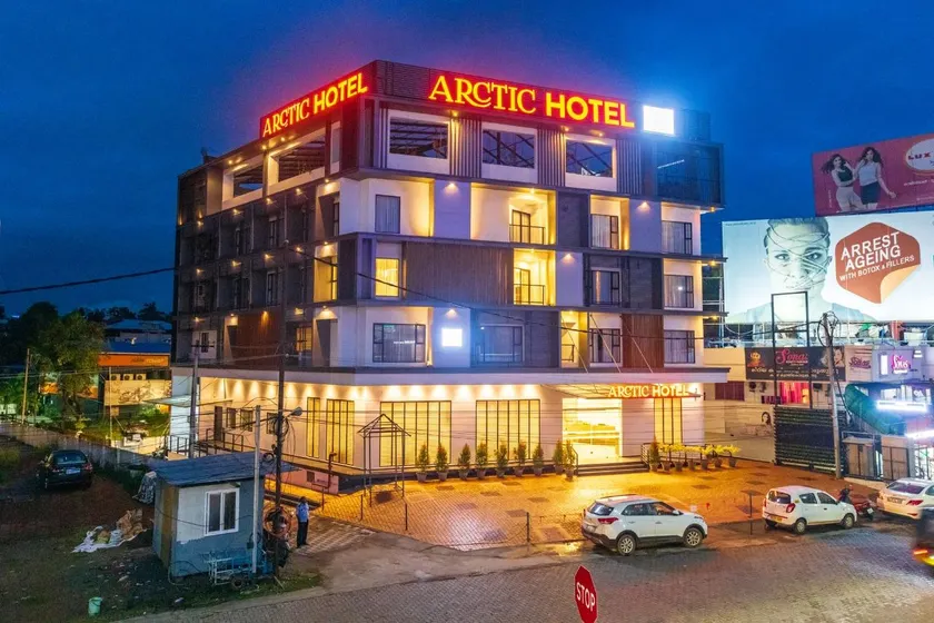 Arctic Hotel - Image 1