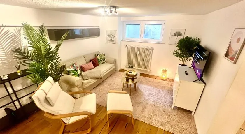 Gemütliche Souterrain Wohnung neben der Universitätsklinik in Homburg - Image 1