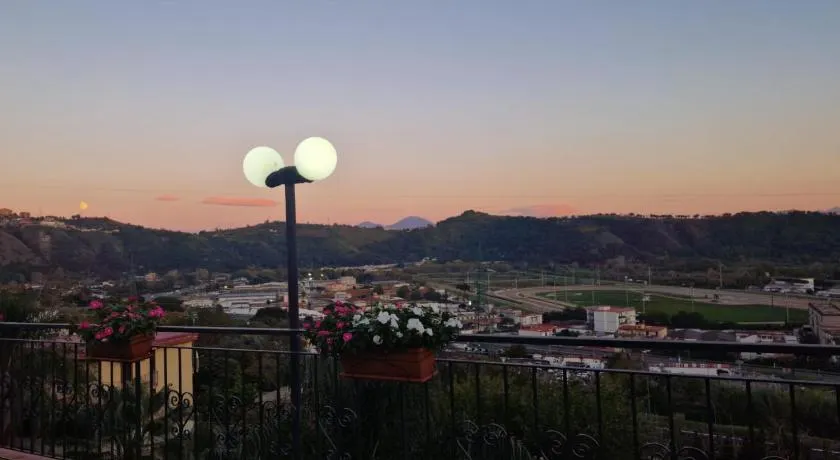 Camera con Vista - Image 1