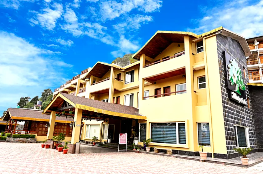Foxoso Misty Oaks - Hotel & Resort - Image 1