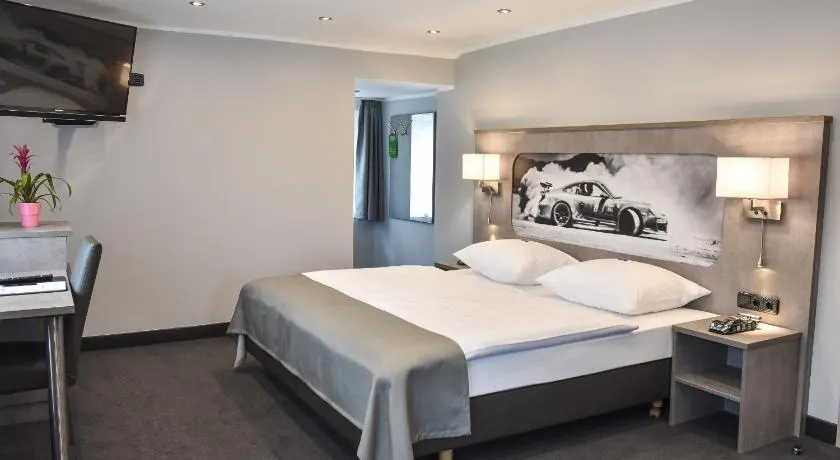 GT3 Hotel - Image 1