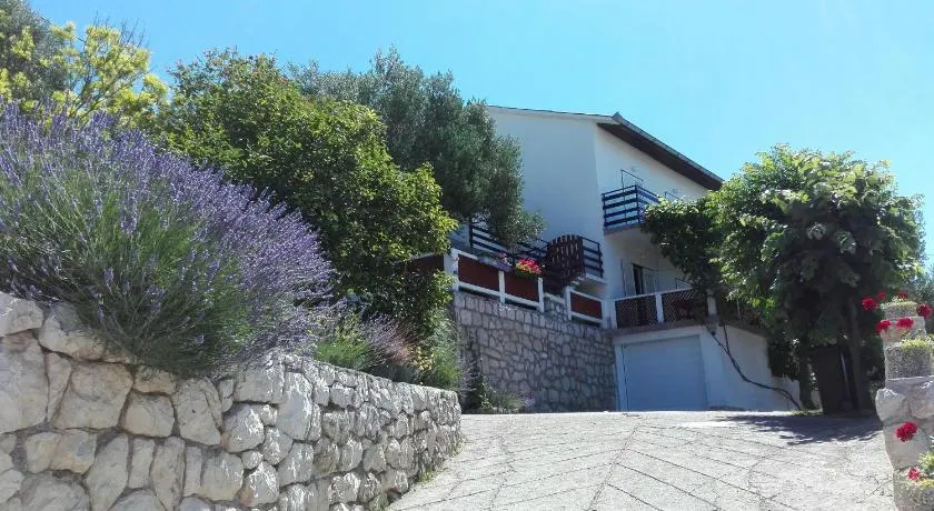 Apartments Bojana Rab - Image 1