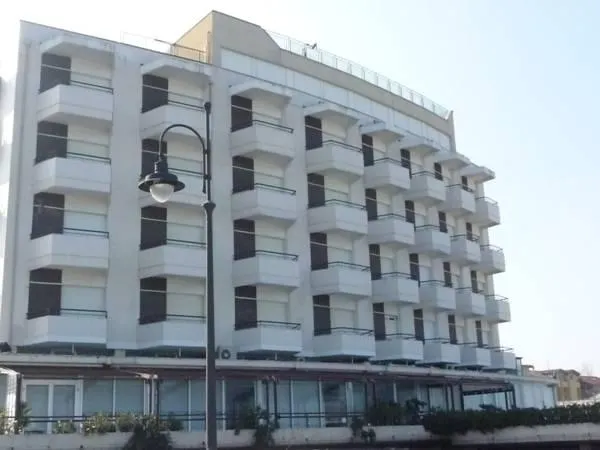 Hotel David - Image 1