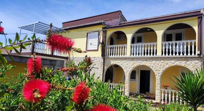 Apartmani Matan Vir - Image 1