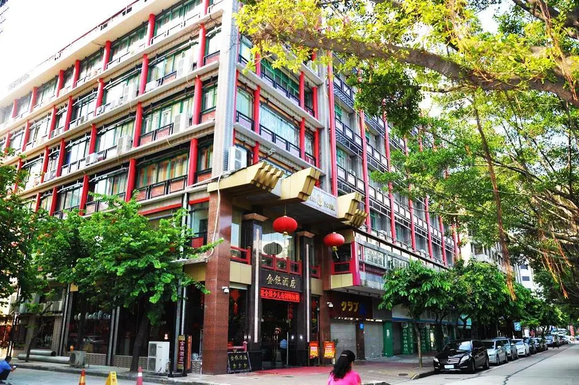 Jinyin Hotel - Image 1