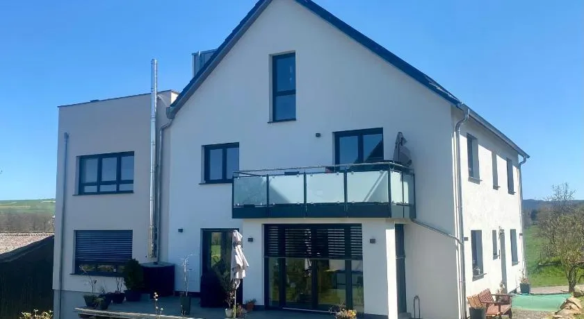 RHÖN GLÜCK - Die Ferienwohnung mit Weitblick - Image 1