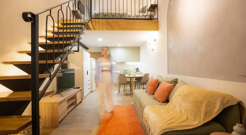 Vayas Residences - Agora - Image 1