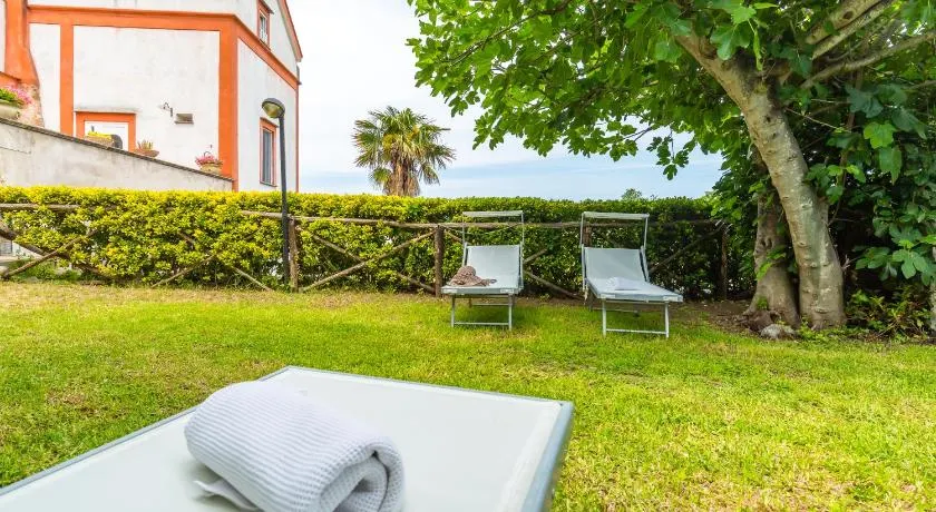 La TERRAZZA sul GIARDINO - Image 1