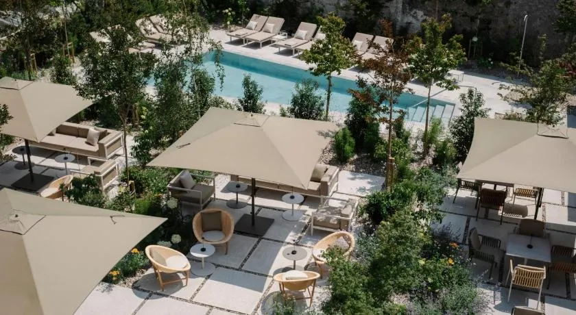 Hotel Rhin Garden - Image 1