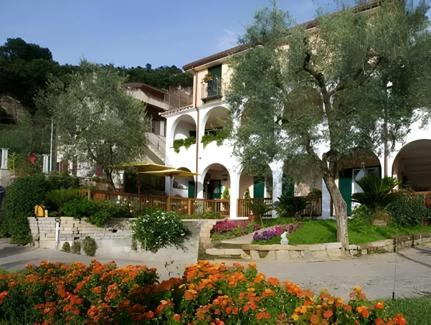 Villa Pane Resort - Image 1
