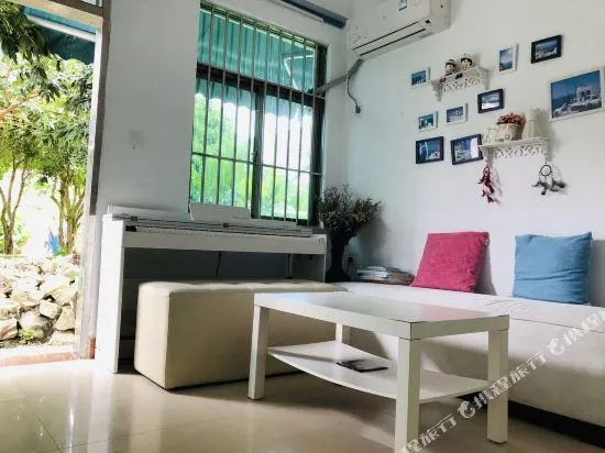 Left-hand hostel in Xichong,shenzhen - Image 1