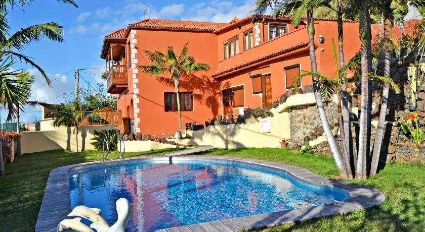 Ferienwohnung 'Casa Victor - 1' mit Meerblick, Pool und WLAN - Image 1