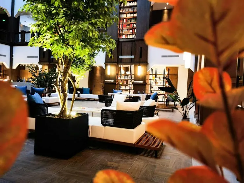 Brigh Radiance GulfHotel YanTai - Image 1