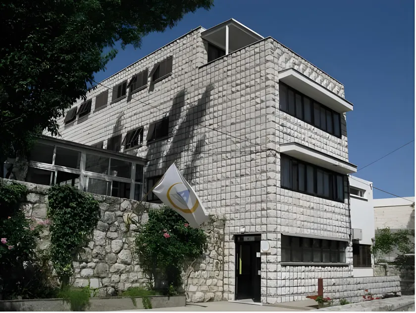 HI Hostel Dubrovnik - Image 1