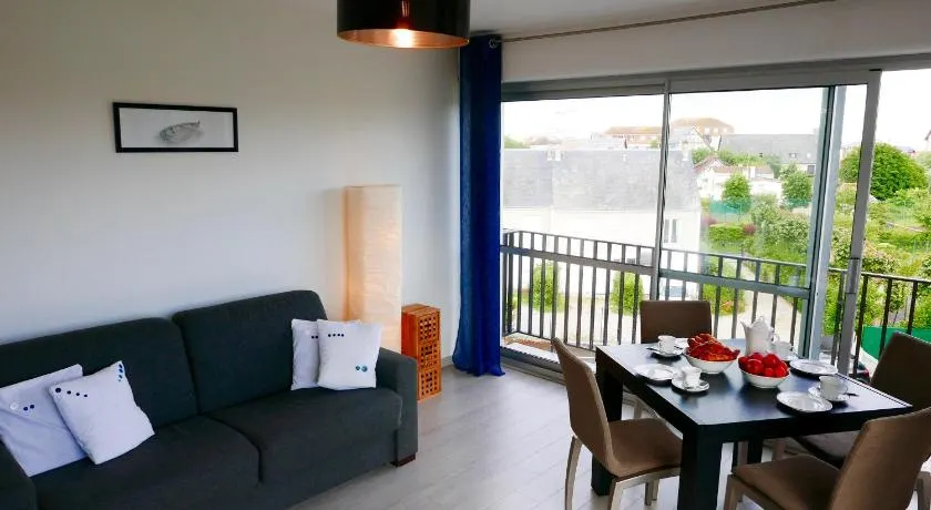 Appartement lumineux 4 pers a 5 mn de la plage et parking privé proche Deauville - Image 1