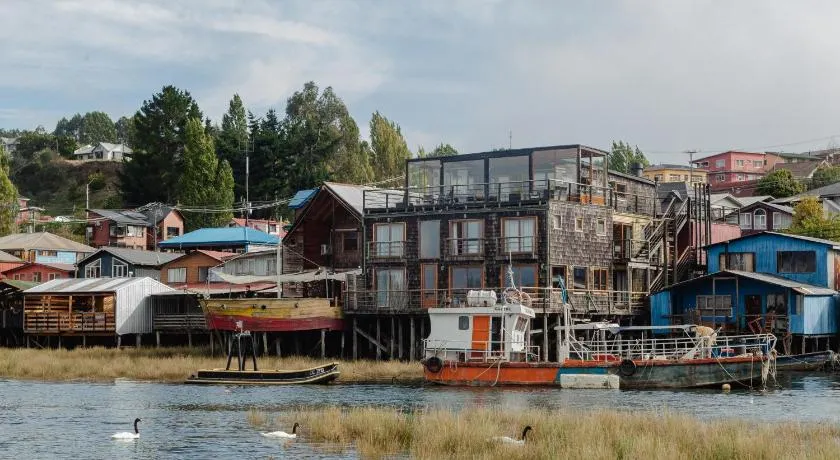 Palafito 1326 Hotel Boutique Chiloé - Image 1