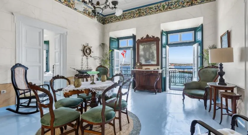 1800 MANSION - Image 1