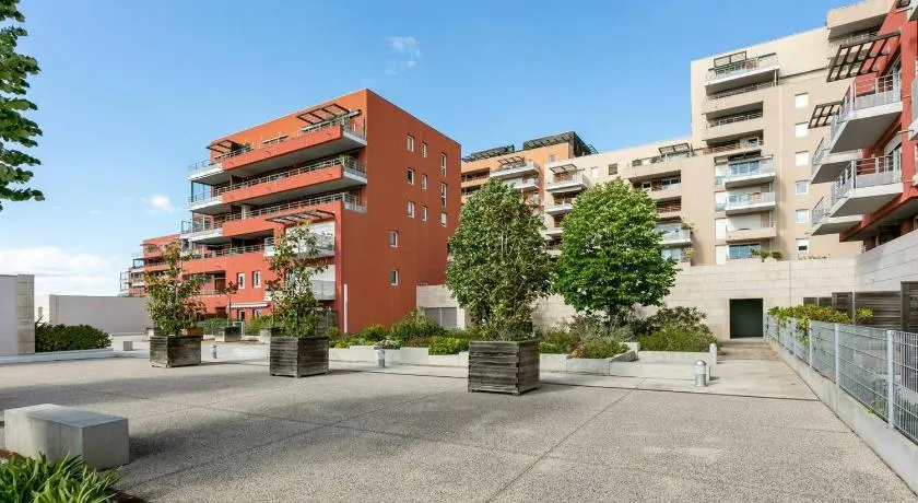 "Bien Vivre Ensemble" aux Marches du Soleil - Chambres privées chez l'habitant dans appartement partagé - Image 1