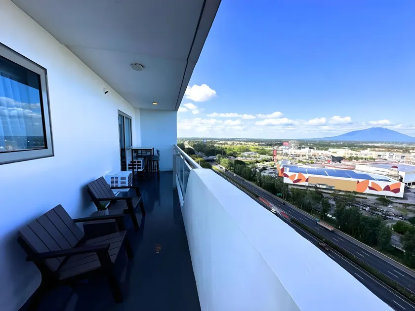 Spacious 1BR w/ Mt. Arayat View | Azure Pampanga - Image 1