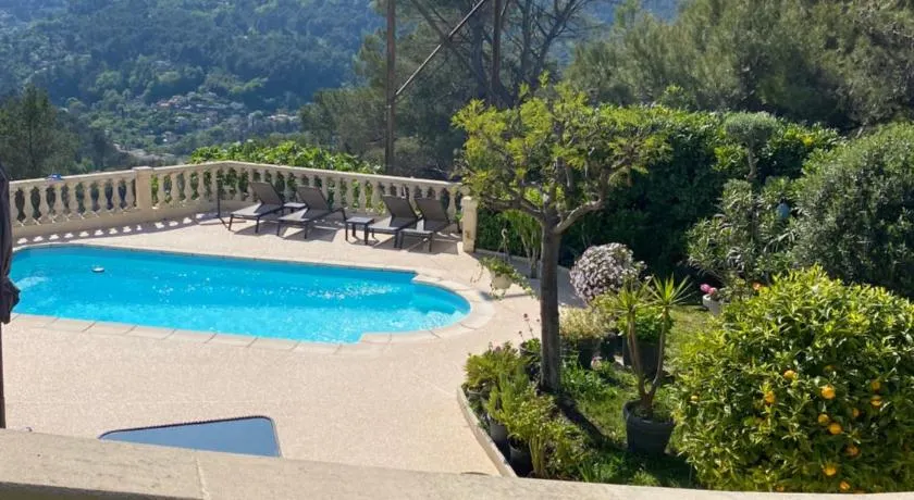 Charmante Villa à 15 min de Nice avec piscine - Image 1