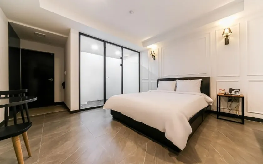 Daegu Elysee - Image 1