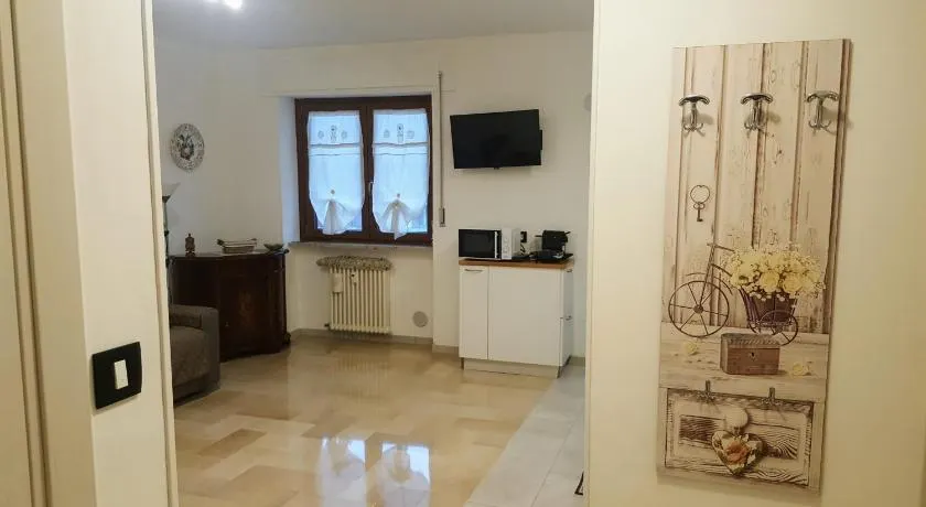 Casa della nonna per voi parcheggio gratuito condizionatore portatile CIR 0052 - Image 1