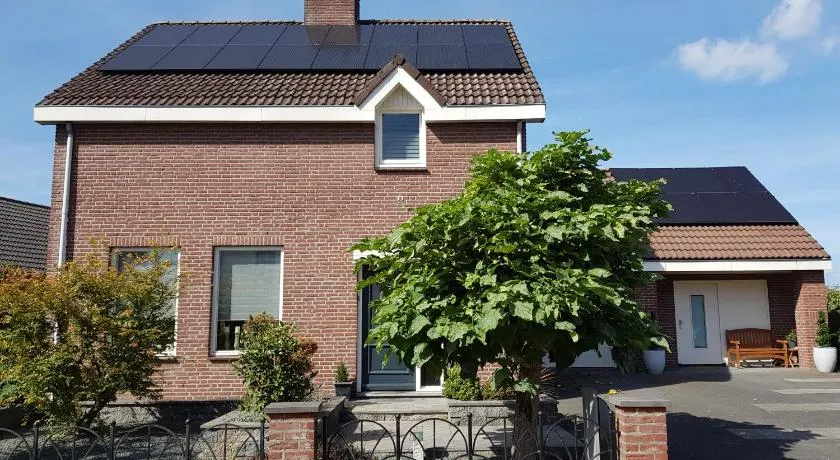 Het Gildehuis met sauna en jacuzzi - Image 1