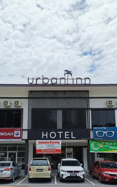 Urban Inn, Salak Tinggi - Image 1