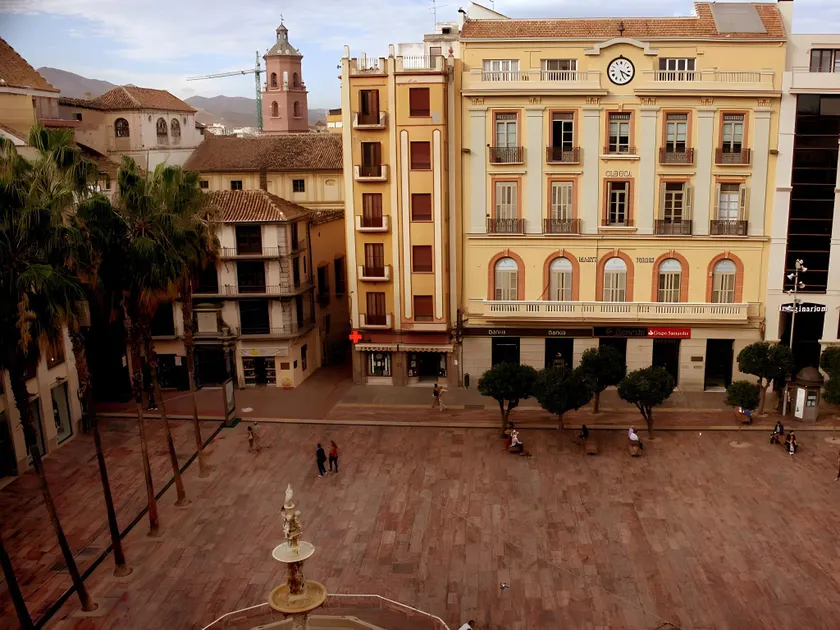 Living4malaga Spring Boutique - Image 1