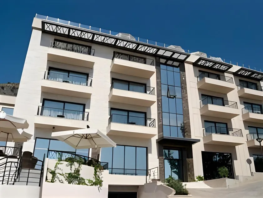 Hotel & Apartments HEC Residence - Image 1
