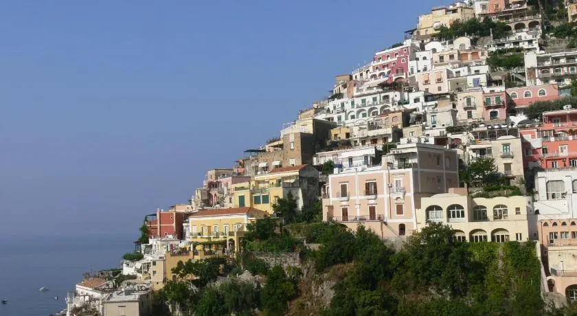 La Tavolozza Residence - Image 1