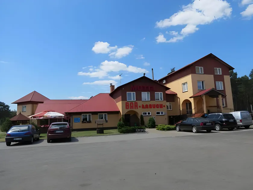 Motel Łasuch - Image 1