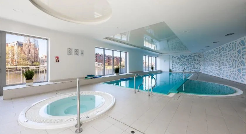 WaterLane Island Hostel&Apartments - Image 1