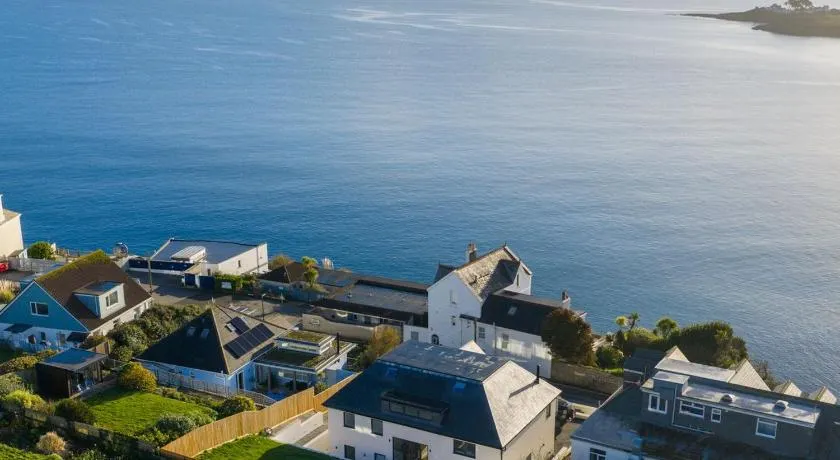 Seaglass Point - Image 1