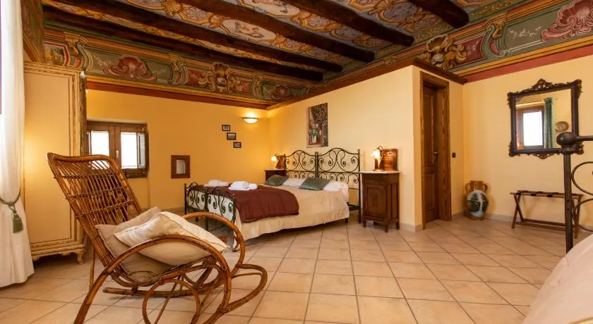 Palazzo Lauritano - Image 1