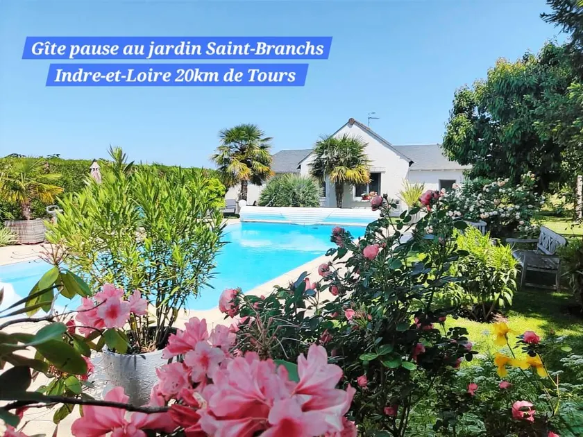 Gîte Pause au jardin piscine chauffée - Image 1