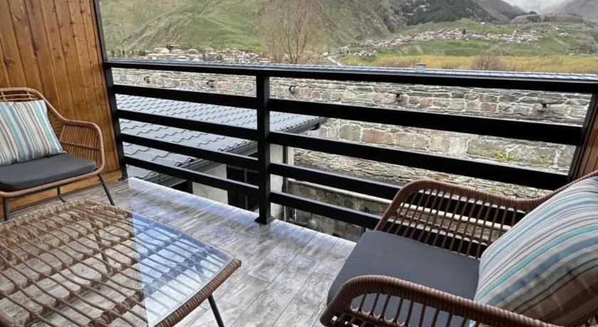 Old District View Hotel kazbegi - Image 1