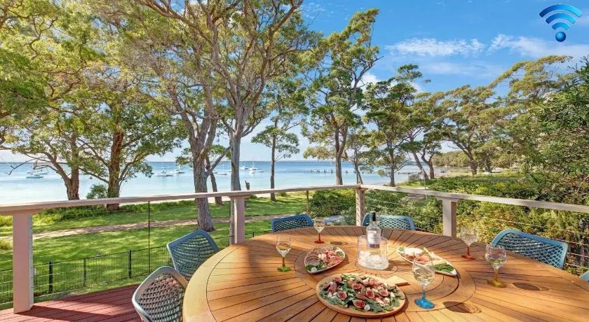Tradewinds @ The Bay: todas las comodidades del hogar - Image 1