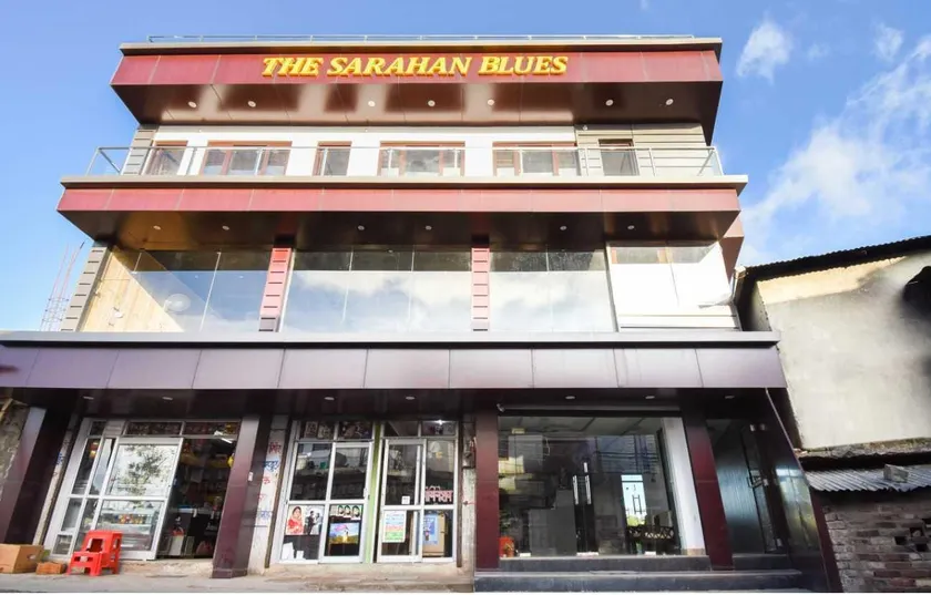 Hotel O The Sarahan Blues - Hotel & Restro - Image 1