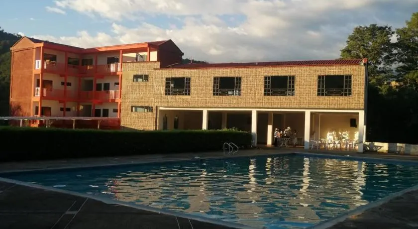 Finca Hotel - Piscina La Johanna - Image 1
