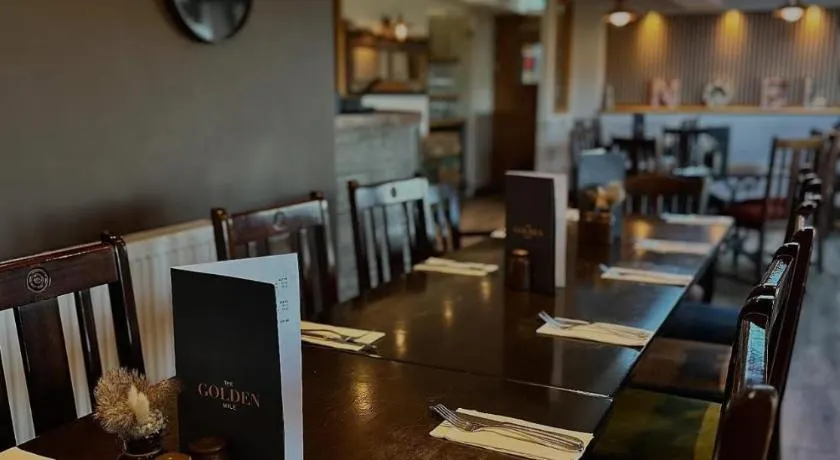 The Golden Mile Country Inn - Image 1
