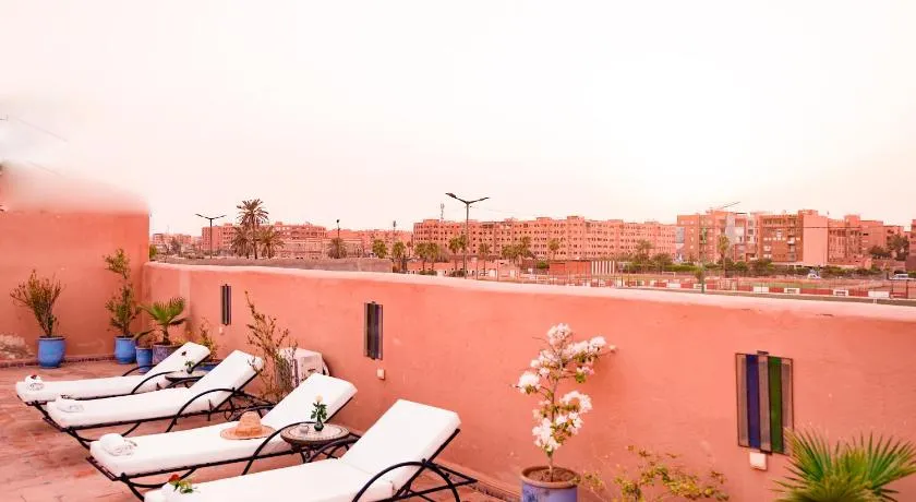Riad Mounir - Image 1