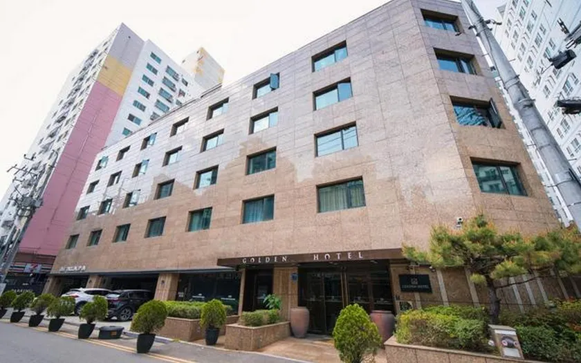 Golden Hotel Incheon - Image 1
