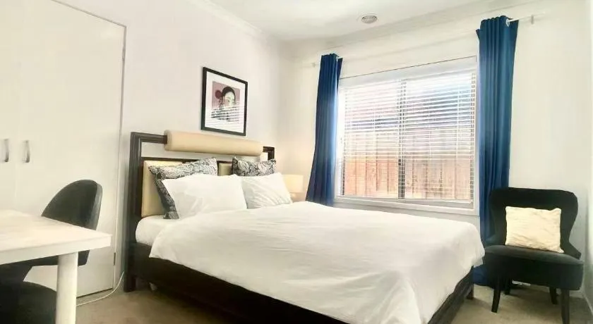Point Cook Homestay House - Image 1