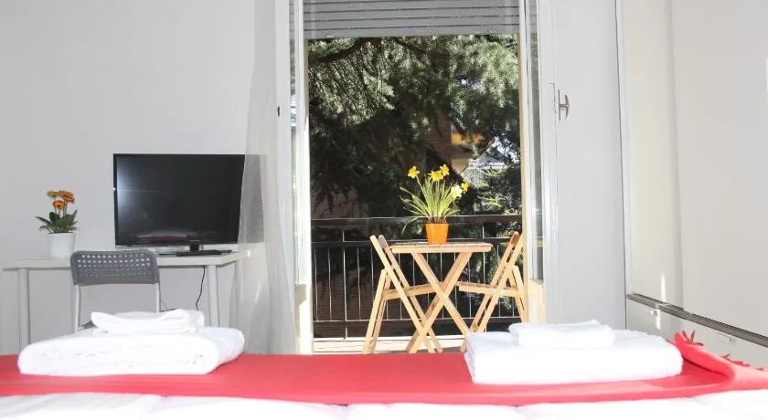 Lotus B&B - Image 1