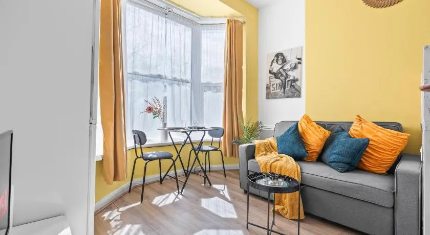 Cosy flat - Image 1