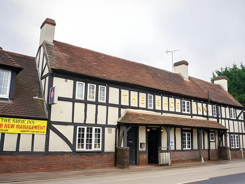 The Shoe Inn Rooms - Image 1