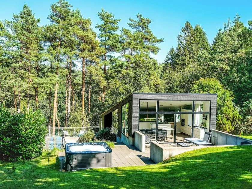 4 person holiday home in Ebeltoft-By Traum - Image 1